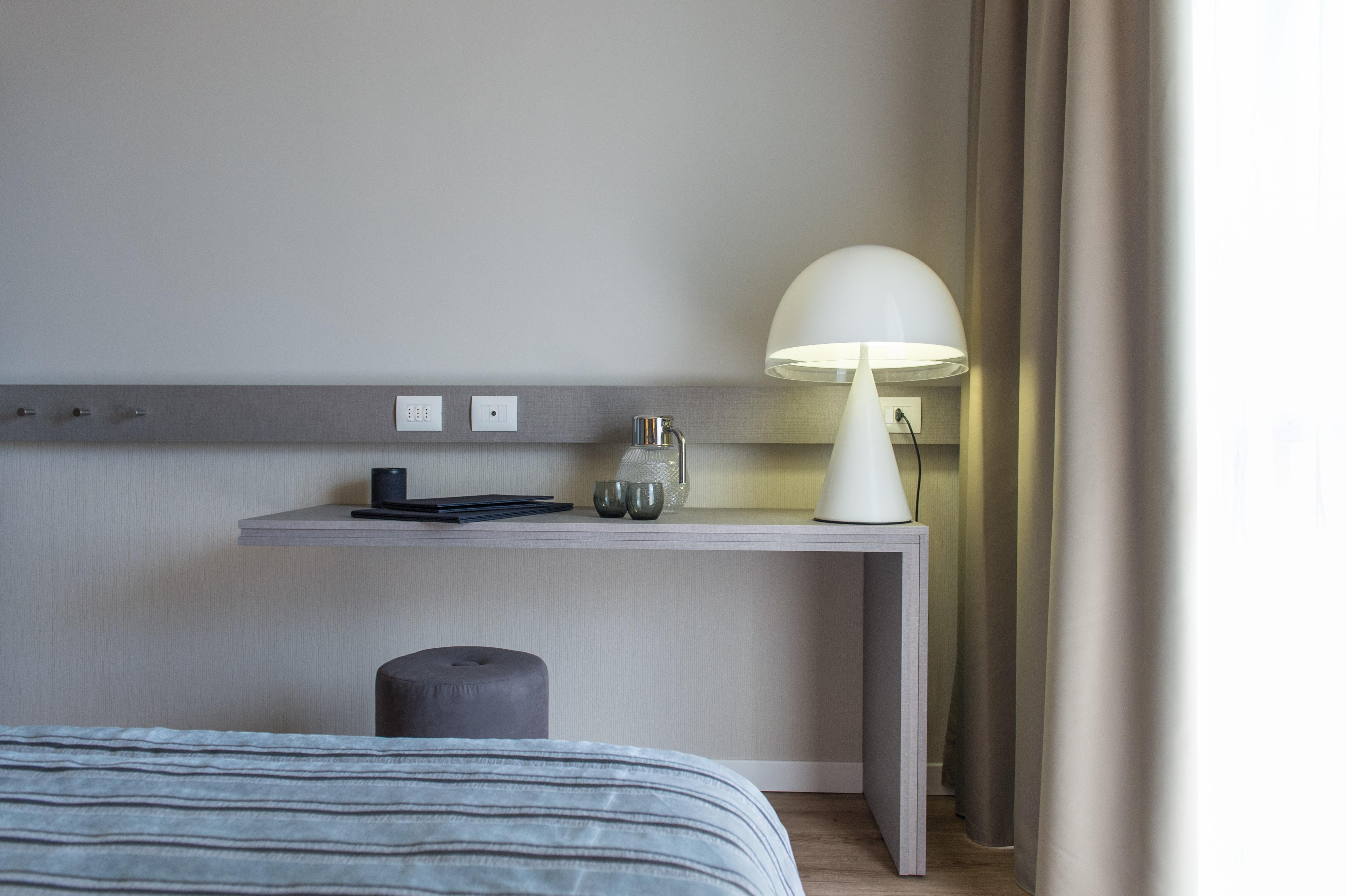 Hotel De La Ville Riccione Esterno foto